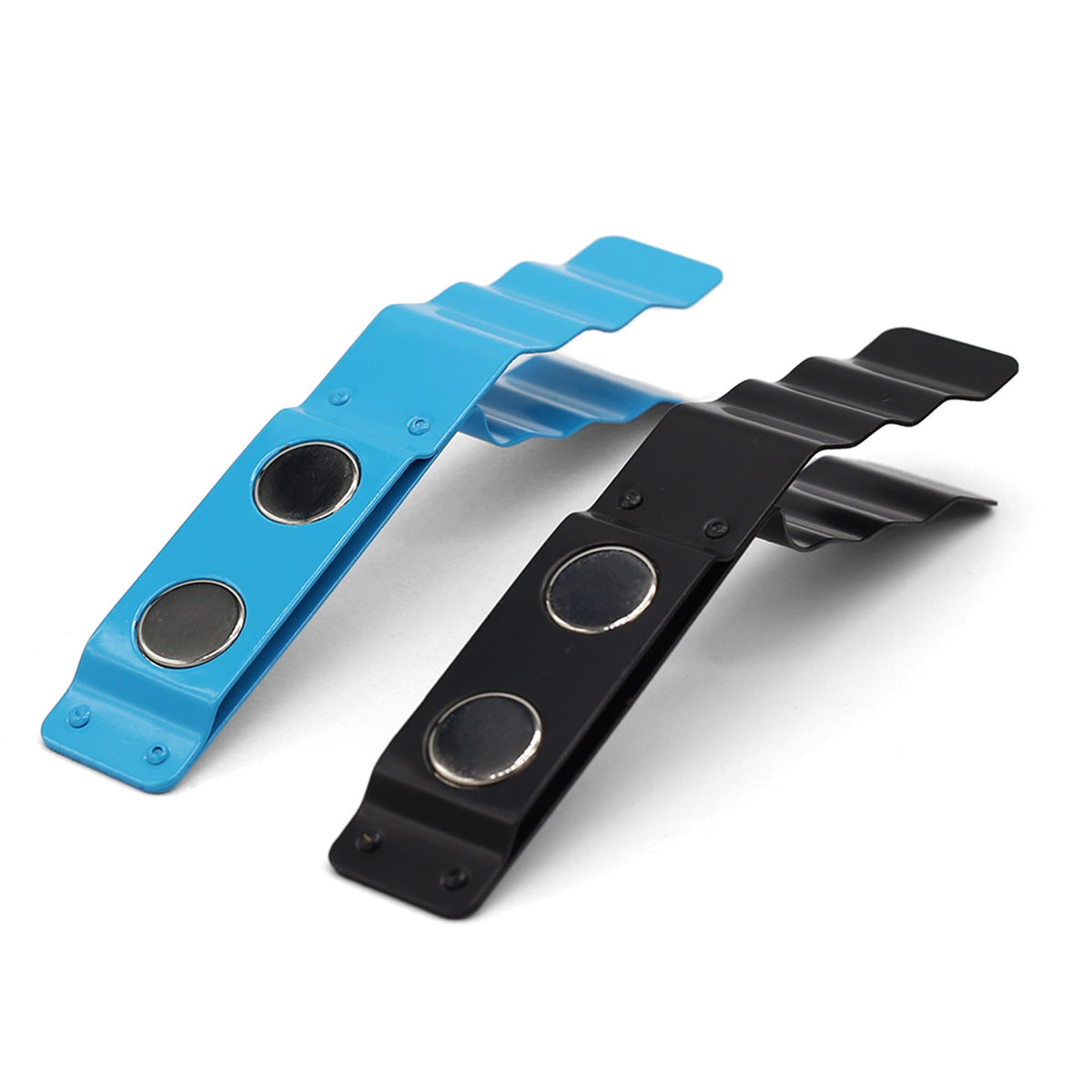 Cilkus multi-use clip suits golfing and outdoor activities, hands free