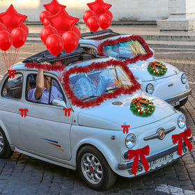 Cinrobiye round latex balloons create classic holiday color blocks on your ride