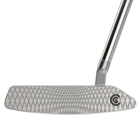 HB Soft 2 straight arc options align with hosel and grip for confident setup.