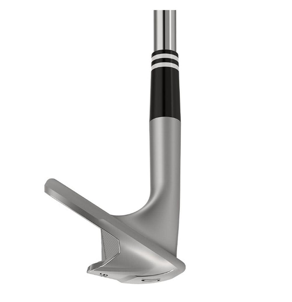 Cleveland Golf Women's Smart Sole 64 Degrees Lob wedge in bunker setup demonstrates easy escapes