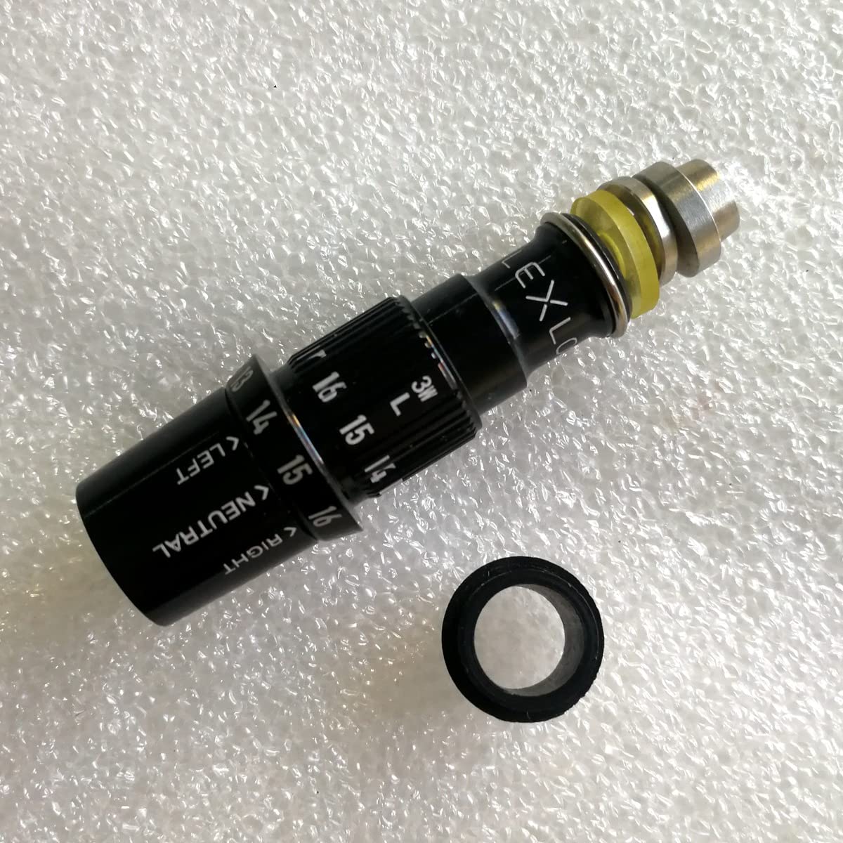 Compact 1pc sleeve adapter fits fairway wood tip upgrades