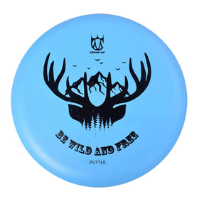 Crown Me Disc Golf Set midrange close-up emphasizes accuracy-focused disc for controlled flights.