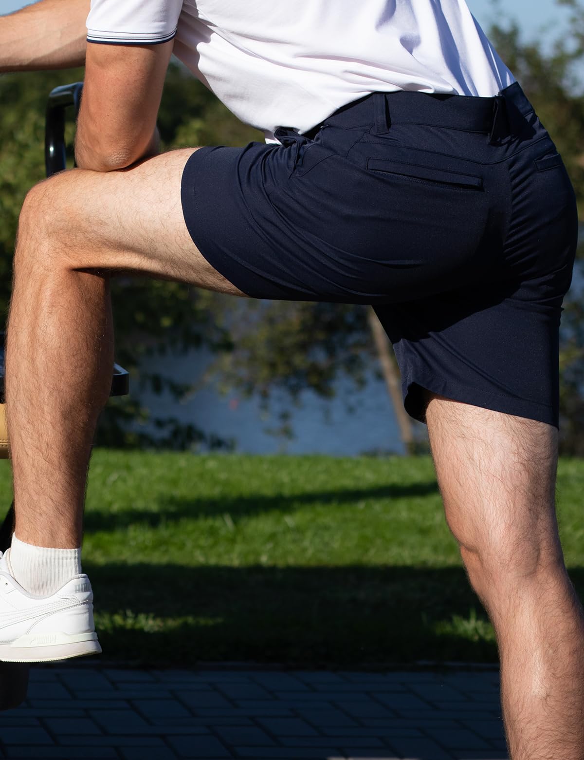 Dababell men's golf shorts elastic waistband close-up illustrating secure, flexible fit