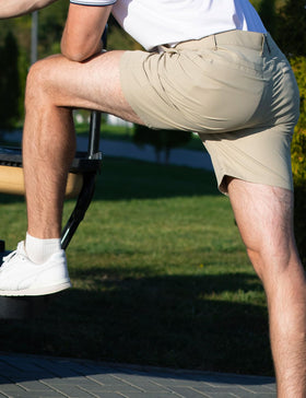 Dababell golf shorts elastic waistband supports secure, flexible fit.