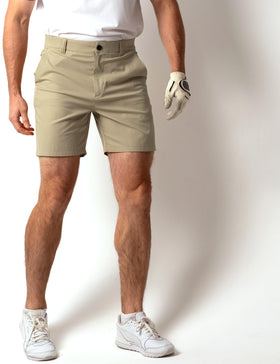 Dababell quick-dry fabric keeps you cool during hot rounds.