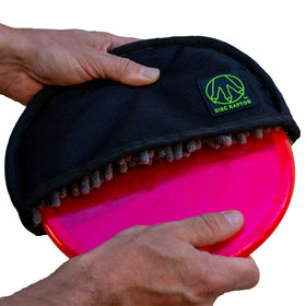 Disc Raptor original cleaning tool shows microfiber-turf combo for quick, thorough disc cleaning.