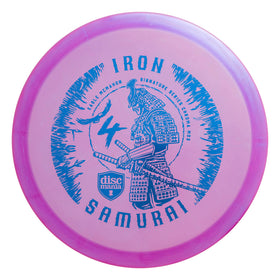Discmania Eagle McMahon Iron Samurai 4 MD3 in flight position for reliable fades