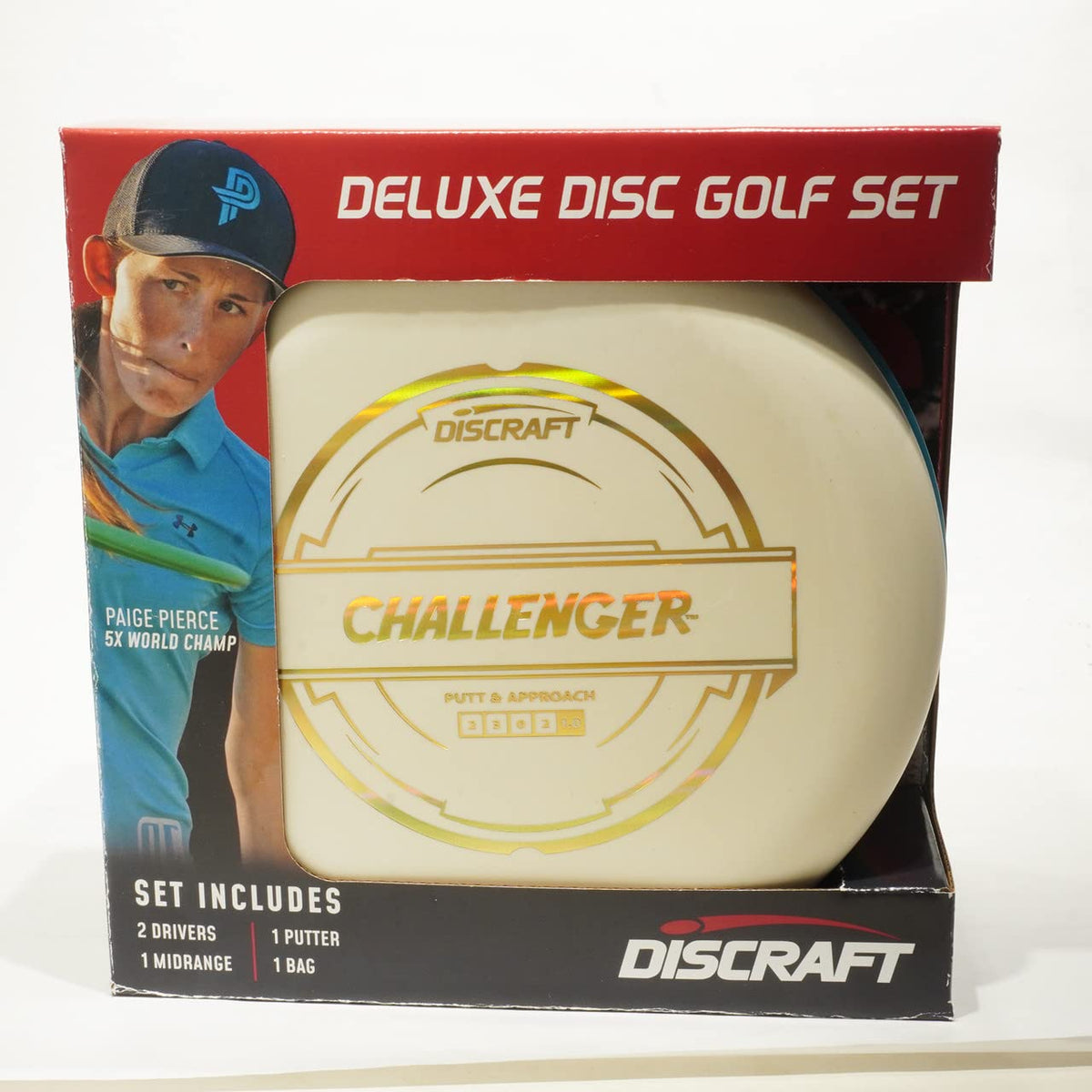 Discraft Deluxe Weekender Bag pictured for convenient transport and on-site sessions.
