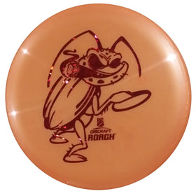Discraft Roach approach through trees demonstrates reliable accuracy.