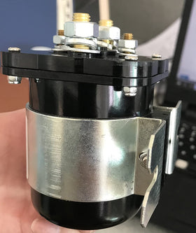 Dr. Accessories packaging and included parts support quick replacement.