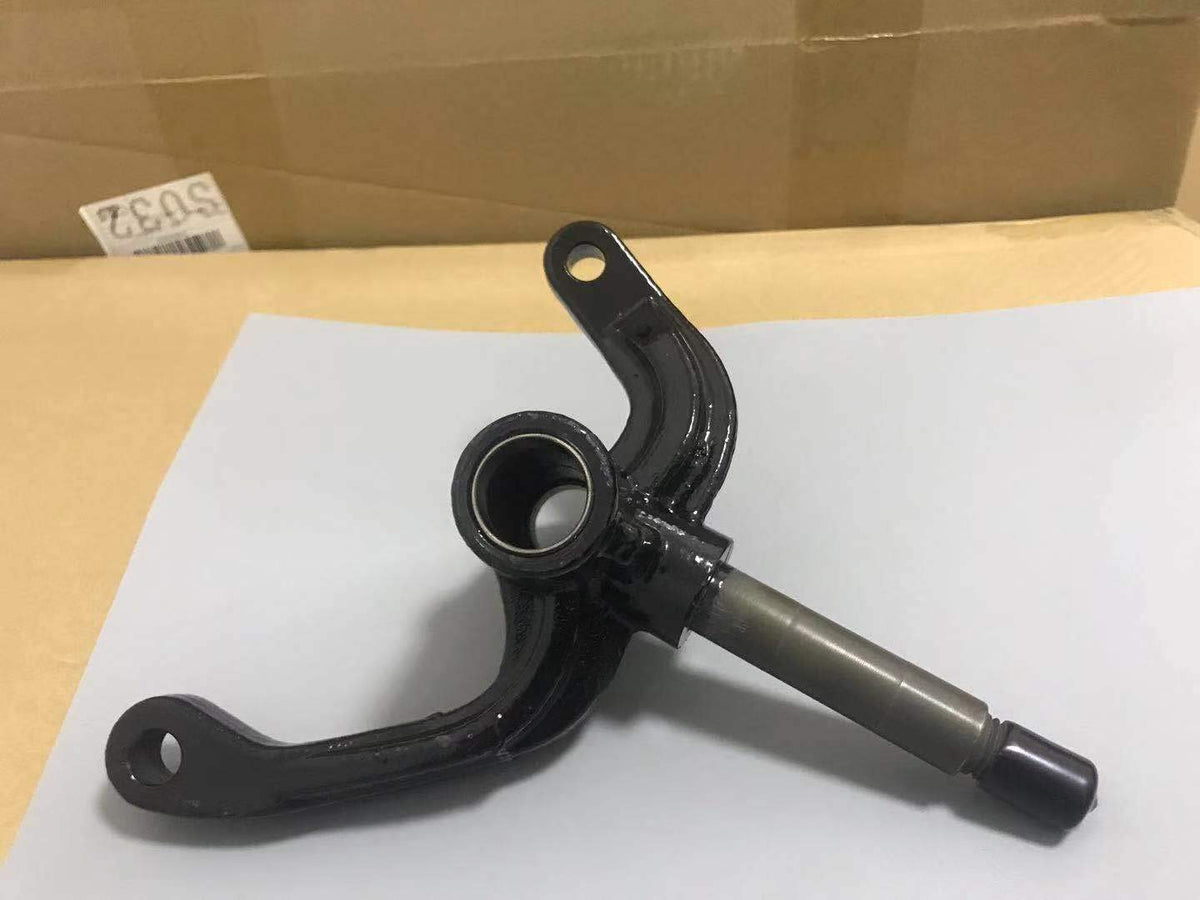 Dr.Acces Cushman spindle assembly for 2/4/6-passenger with hydraulic brakes.