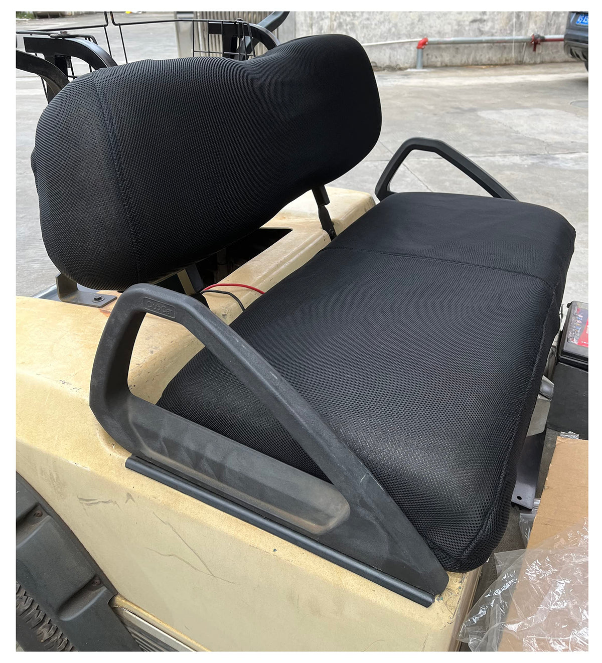 Dr.Acces EZGO TXT fit demonstrates snug, tool-free installation.