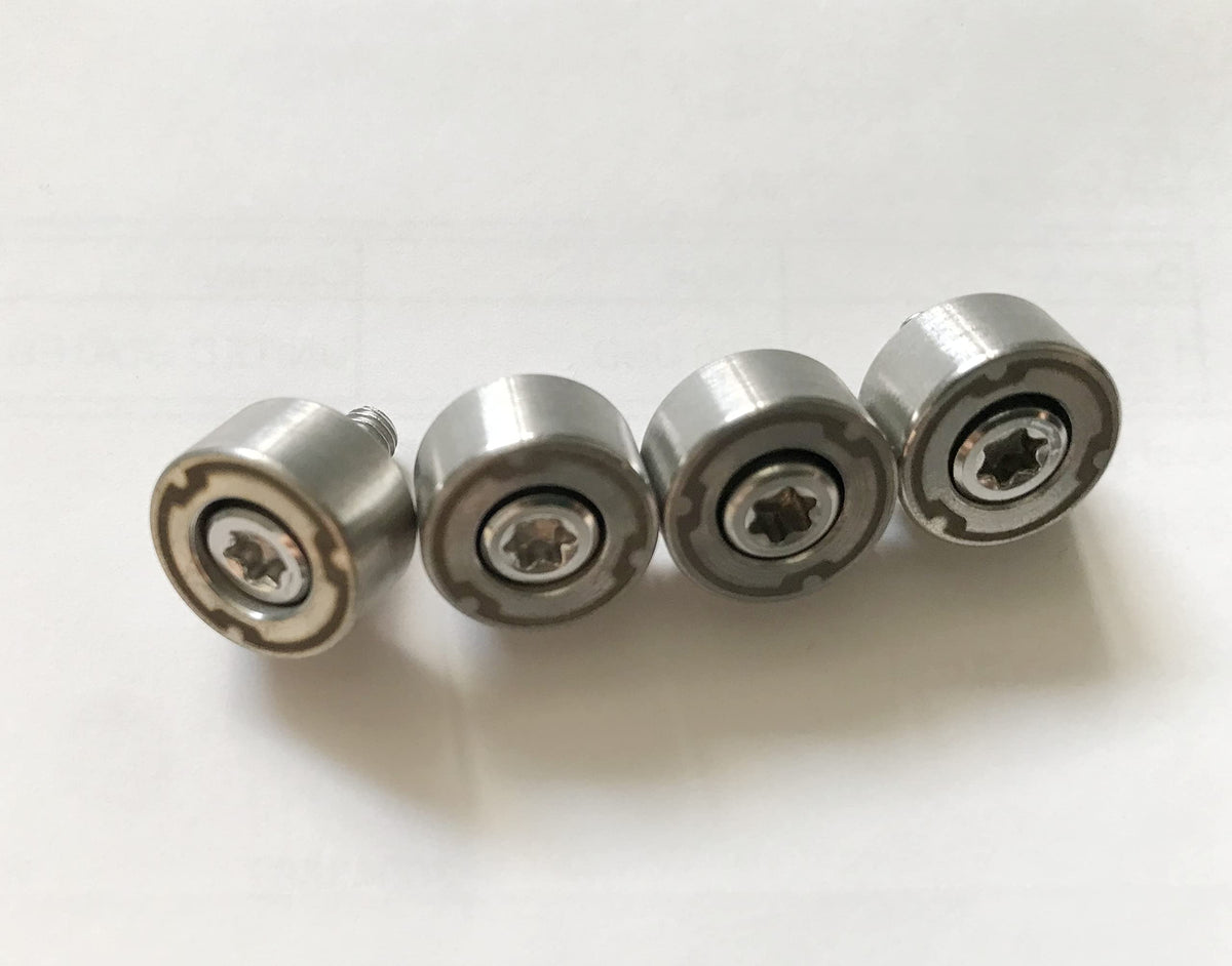 Dree 4X golf weight screw for Stealth driver enables precise swing weight adjustments.