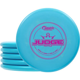 Dynamic Discs Classic Blend Judge putter close-up showing grip and bead for confident putting