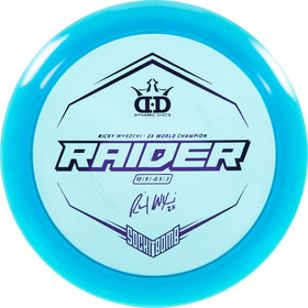 Dynamic Discs Raider Lucid Ice distance shot shows stable flight for longer drives.