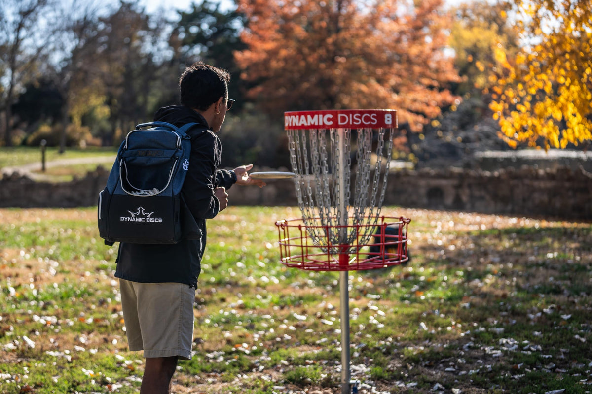 Dynamic Discs Trooper backpack drawstring water bottle holder for hydration on course