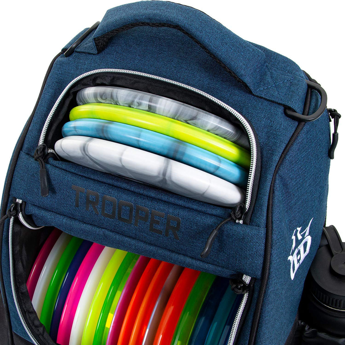 Dynamic Discs Trooper padded straps offer comfortable carry during long rounds