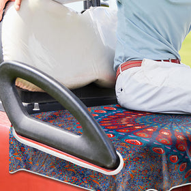 ENYORSEL ethnic-style seat towel blanket provides cool, breathable comfort on the course.