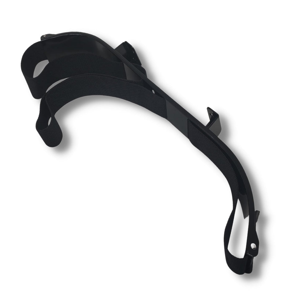 Evolution bag holder bracket on D5 Ranger front view keeps golf bags stable on uneven terrain