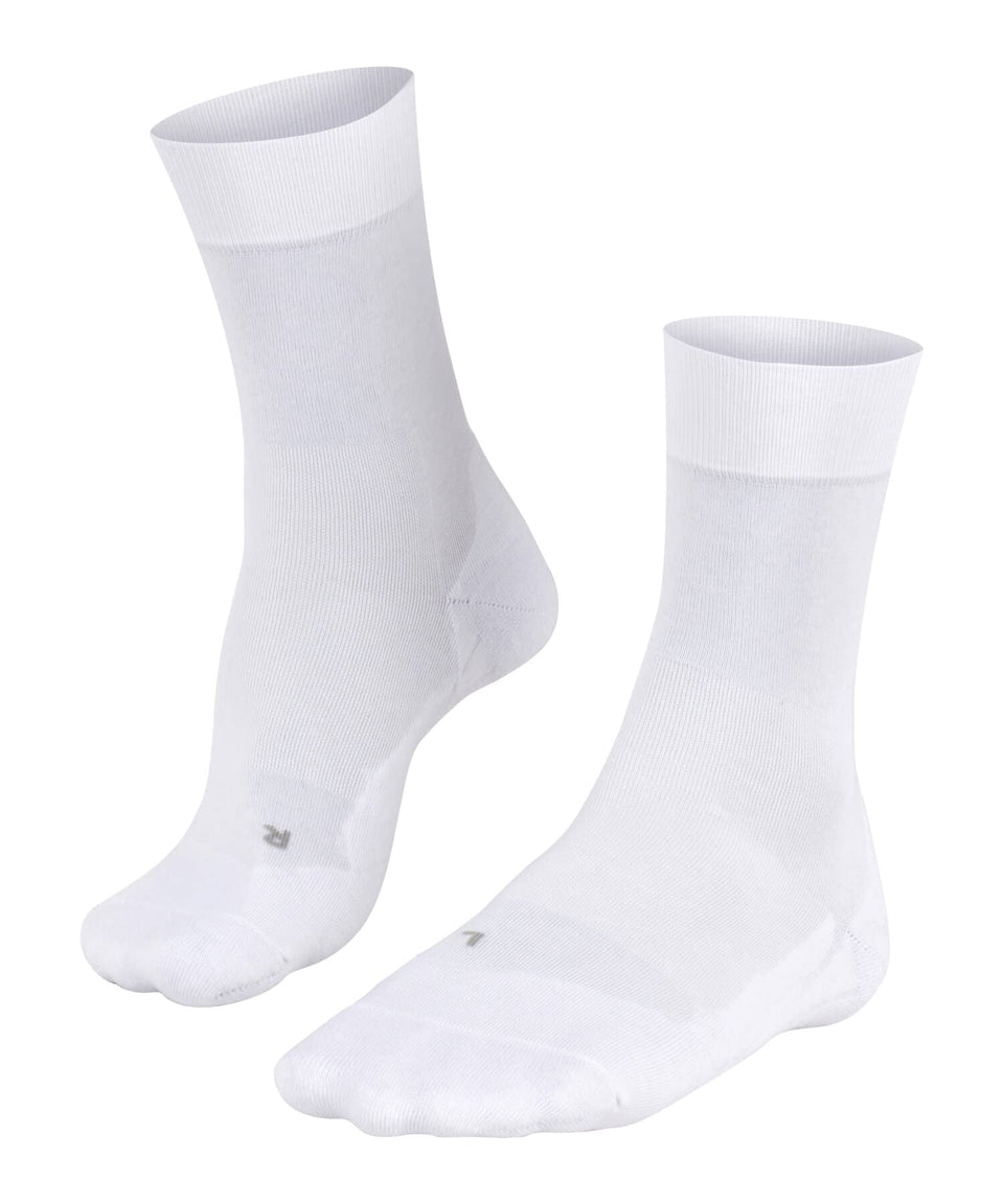 FALKE GO2 golf socks mid-calf padding for comfort on the course.