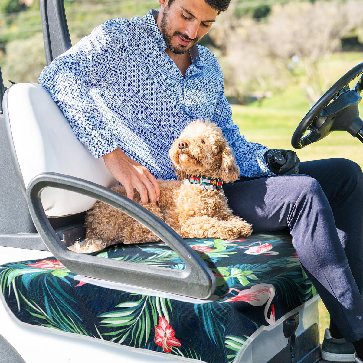 Fanfanwin microfiber seat cover is soft and machine washable.