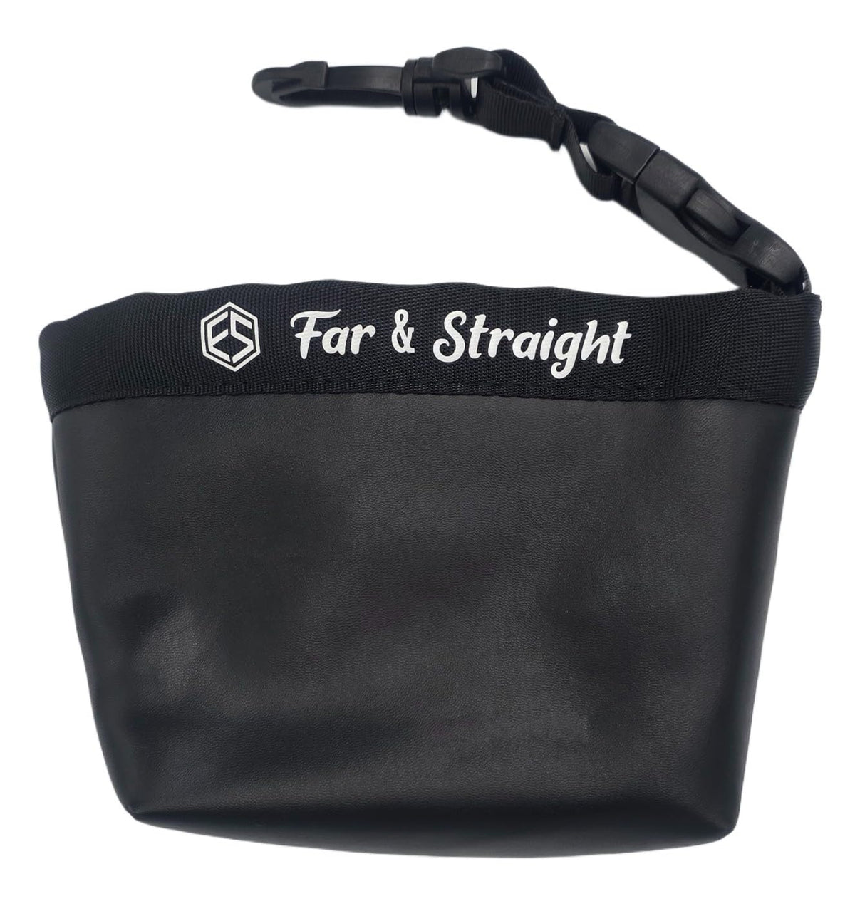 FAR&STRAIGHT carabiner clip for secure bag attachment