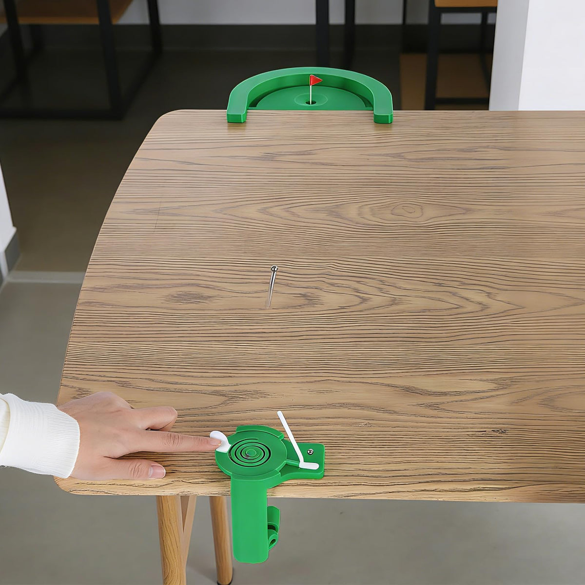 Foilswirl easy snap-together setup for quick play on any desk