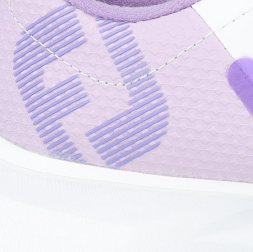 FootJoy FJ Fuel junior golf shoe, back heel area, supported kid-sized comfort and stability.