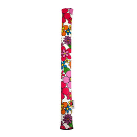 Foretra driver headcover with flower pattern protects clubs with durable synthetic leather.