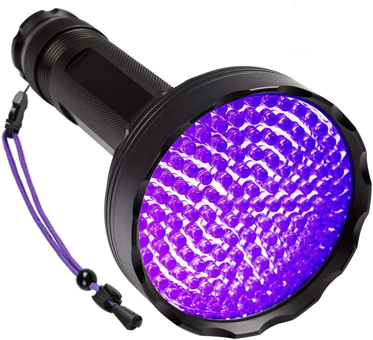 GlowBob with Glow Flashlight enables rapid glow recharge for night sessions.