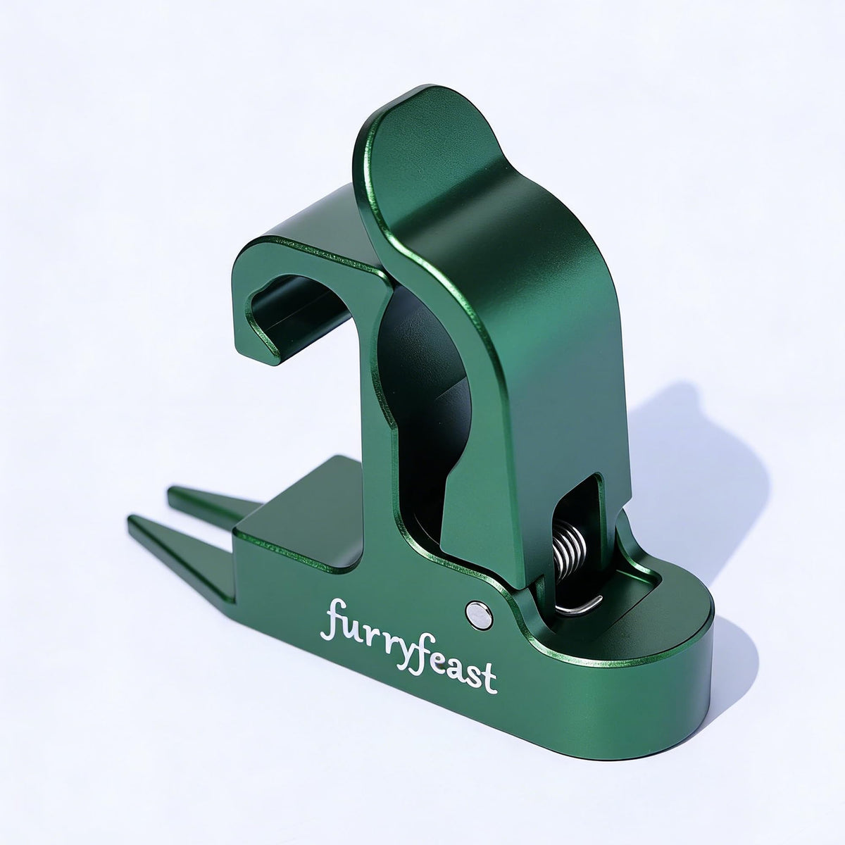 FurryFeast magnetic holder clip grips securely on golf carts