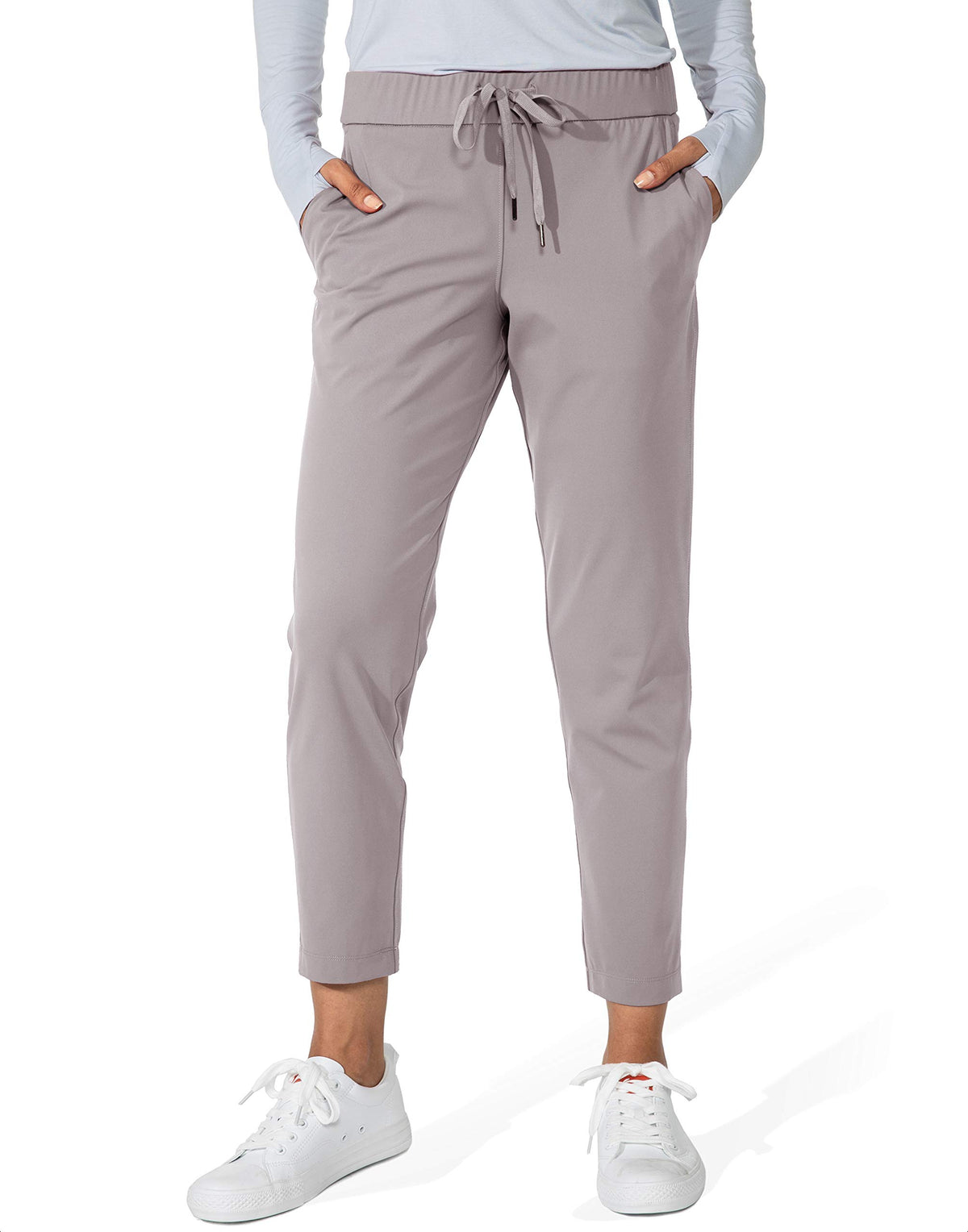 G Gradual pants with elastic waistband and drawstring for secure fit.