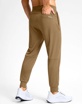 G Gradual joggers with elastic waistband and drawstring for adjustable fit.