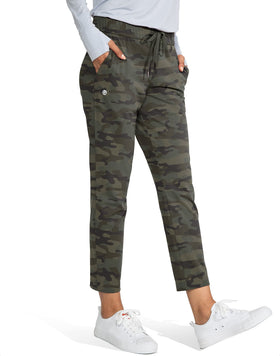 G Gradual elastic-drawstring waist offers flexible, secure fit for daily wear.