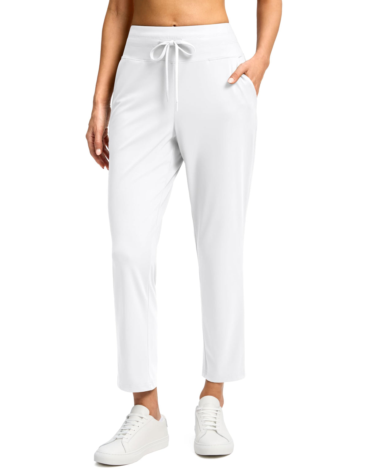 G Gradual high-waisted golf pants offering on-course comfort and versatility.