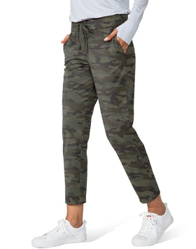 G Gradual pants with soft-fabric-texture for all-day comfort.