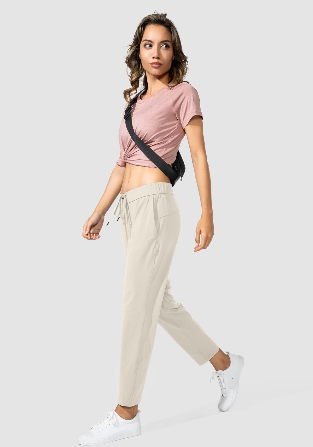 G Gradual versatile pants suitable for golf, yoga, and daily errands.