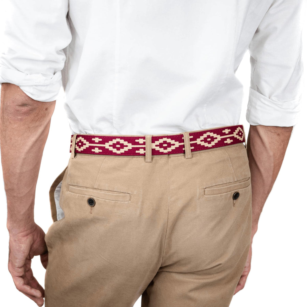 GauchoLife Guarda Pampas belt on display showing versatile sizing