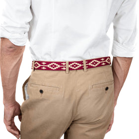 GauchoLife Guarda Pampas belt on display showing versatile sizing