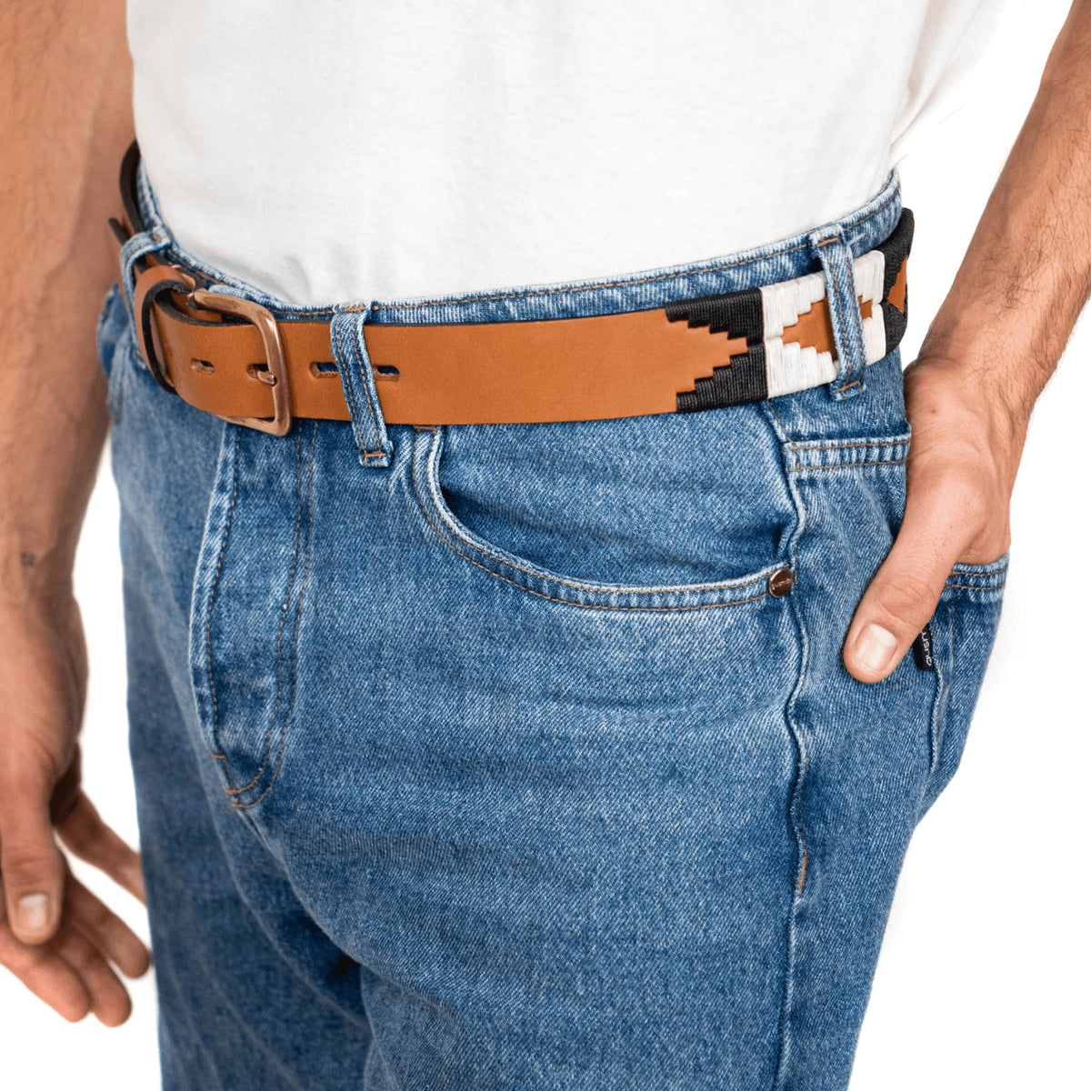 GauchoLife hand-stitched gaucho-style belt highlighting durability and craft.
