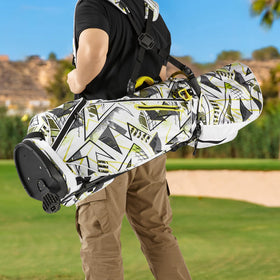 Geesee lightweight stand bag designed for easy carry and quick club access.