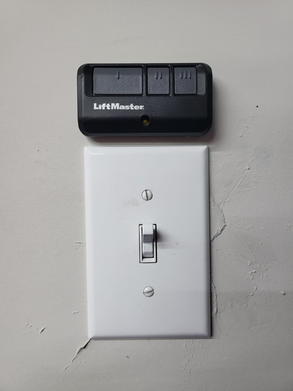 Stable grooves keep LiftMaster remotes secure during drives.