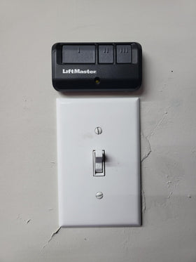 Stable grooves keep LiftMaster remotes secure during drives.