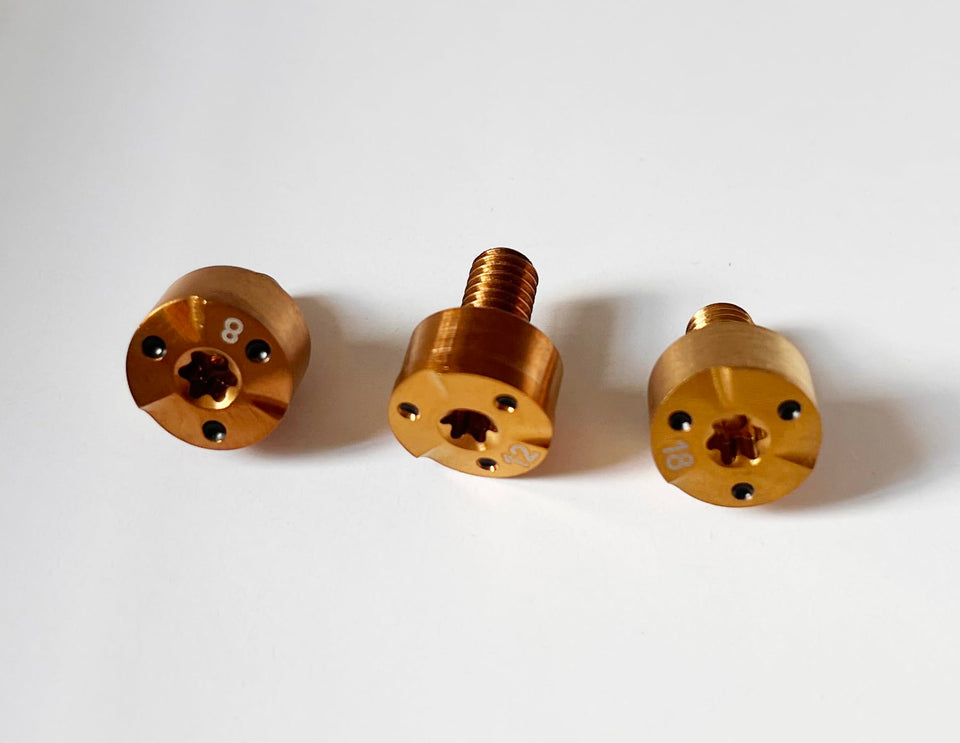 Generic 3pc golf weight screw for Paradym drivers offers customizable weight options for a tailored swing