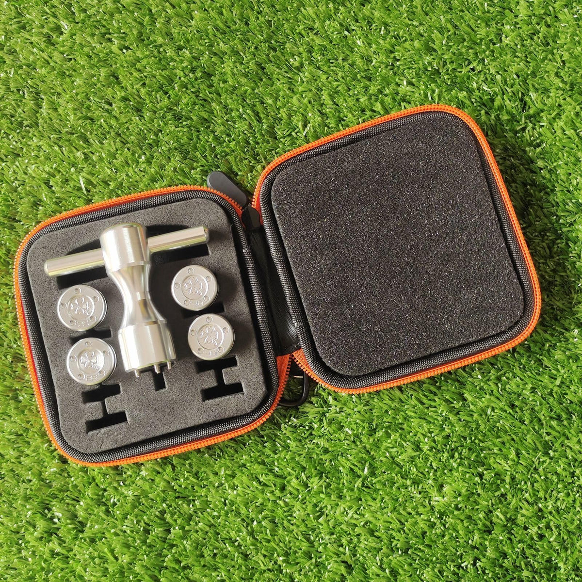 Generic 4pcs silver clover golf weights with wrench kit for precise weight tuning.