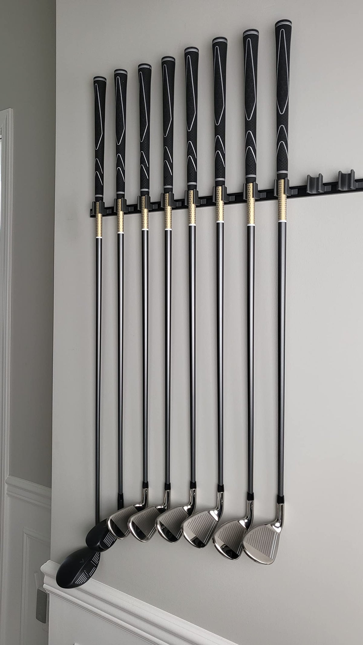 Generic adjustable spacing lets you tailor gaps for different clubs.