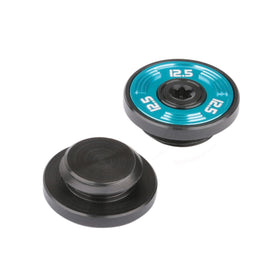 Blue golf weight for Spider GT Max puts adds stability for consistent putts.