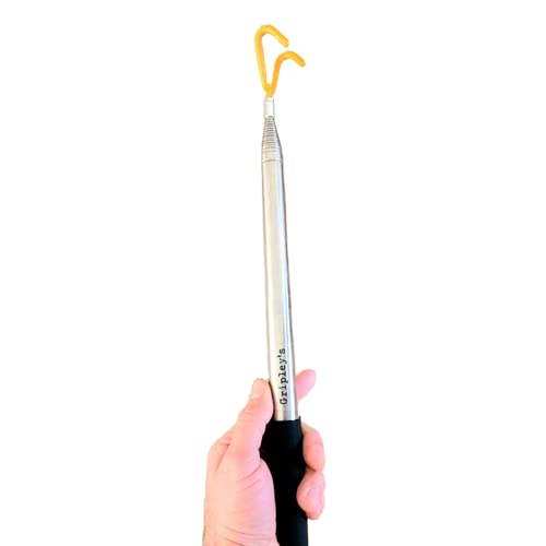 Generic Disc Golf Retriever retrieves from water and shore safely