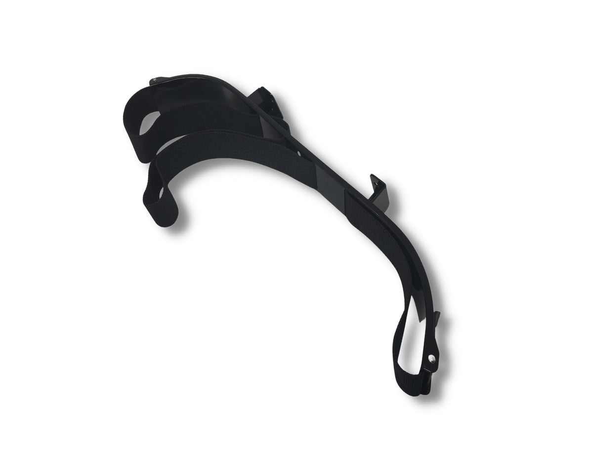 Evolution weather-resistant bag holder withstands sun and rain during rounds