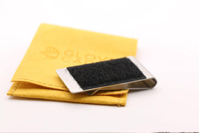 Generic Glove Caddy unisex design fits all golfers comfortably.